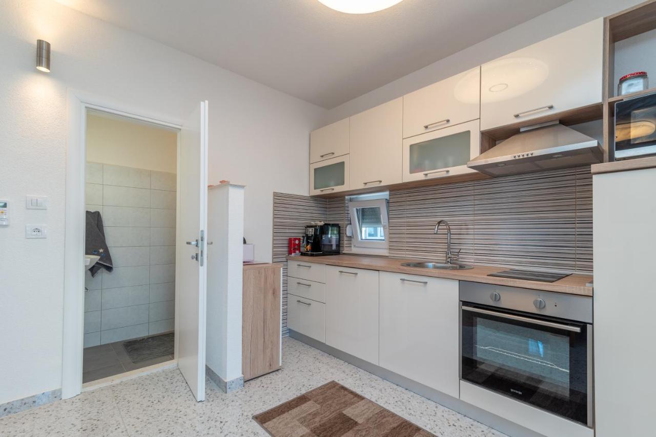 Apartment Gagula With Jacuzzi Trogir Zewnętrze zdjęcie