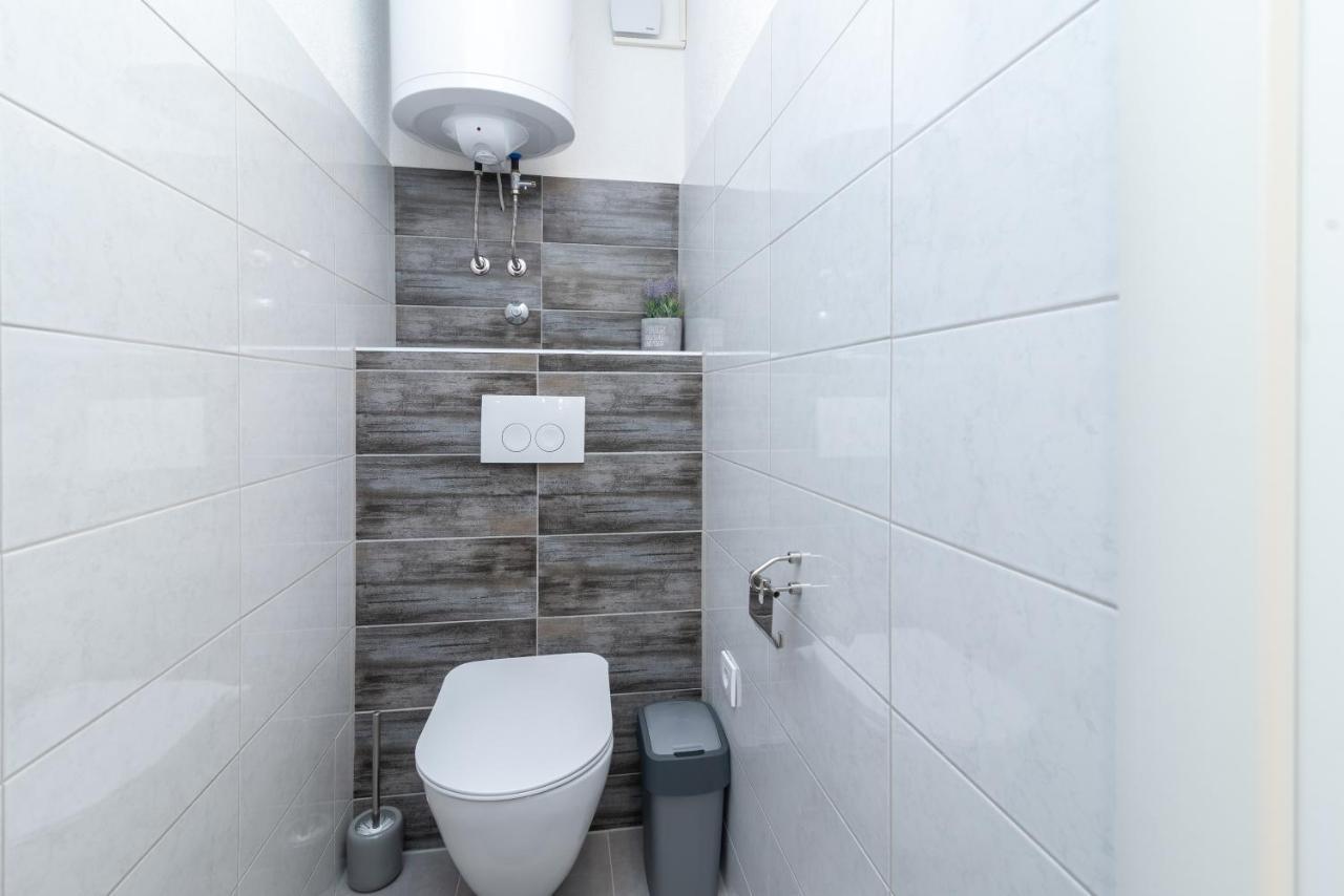 Apartment Gagula With Jacuzzi Trogir Zewnętrze zdjęcie