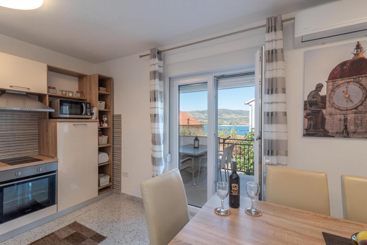 Apartment Gagula With Jacuzzi Trogir Zewnętrze zdjęcie