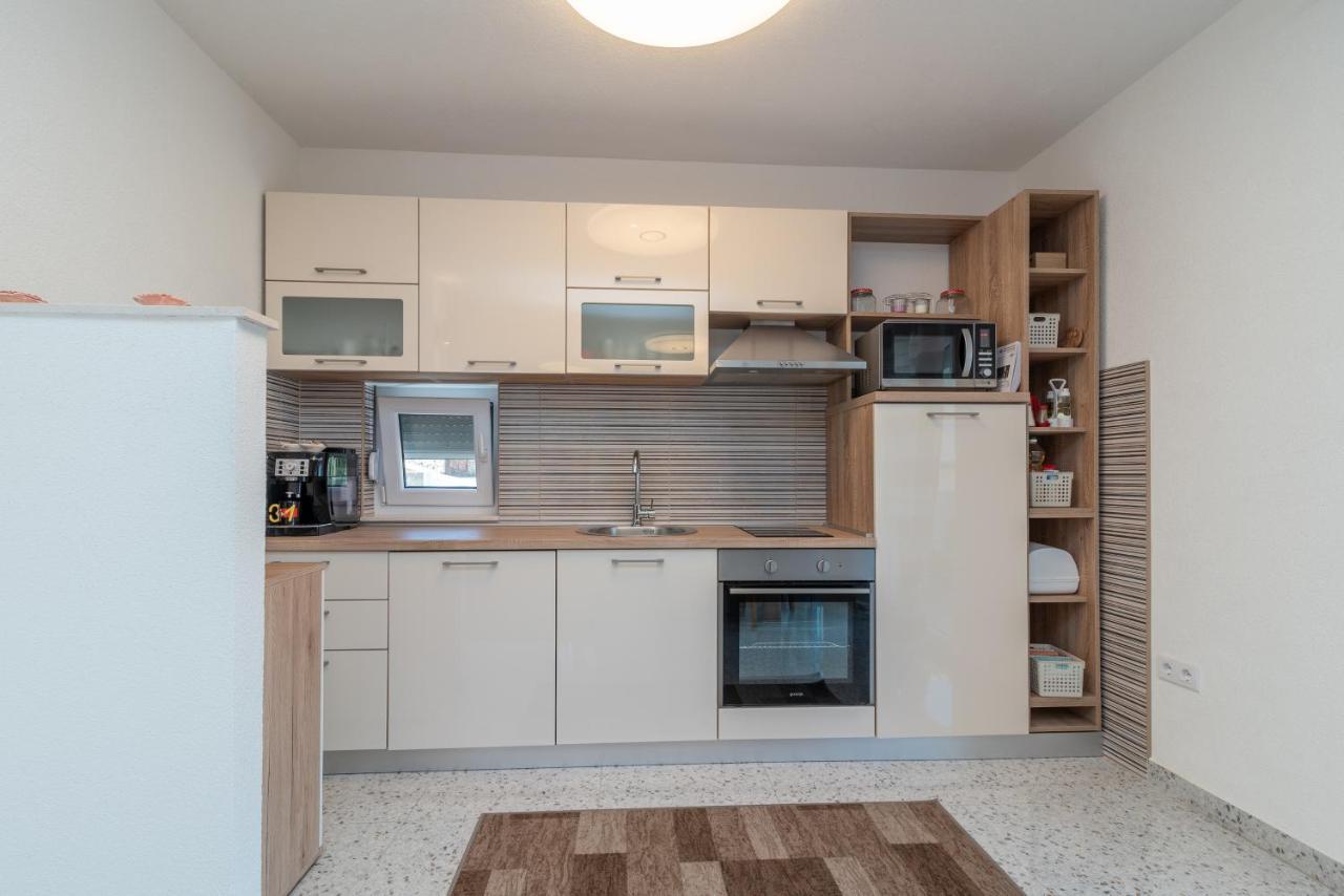 Apartment Gagula With Jacuzzi Trogir Zewnętrze zdjęcie