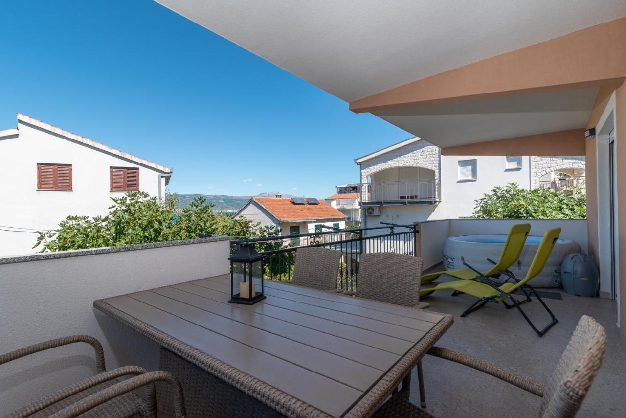 Apartment Gagula With Jacuzzi Trogir Zewnętrze zdjęcie